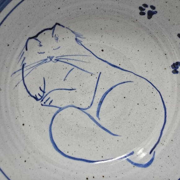 Handmade Pottery Bowl Cat Design Artisan Stoneware Unknown Mark - Picture 2 of 11
